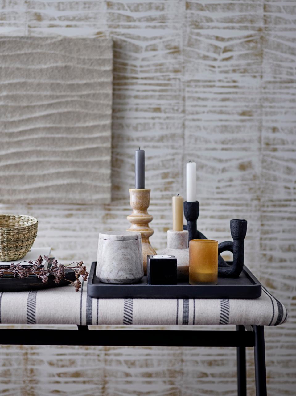metal. glass. ceramic. candle holders. home decor. ambiance. sophistication. elegance. cozy. atmosphere. modern. sleek. ornate. decorative. lighting. interior design. centerpiece. style. aesthetic. glow